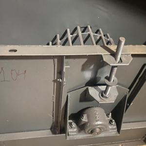 Elevador com Transmissão e Canecas